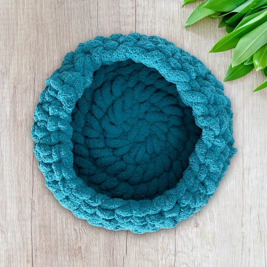 Teal Circular Pet Bed