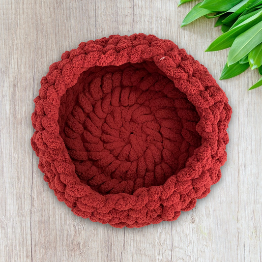 Cranberry/Burgundy Circular Pet Bed